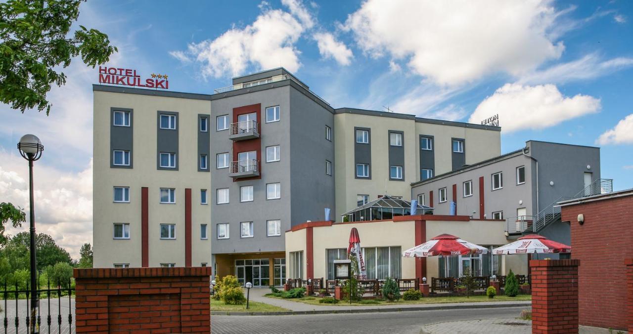 Hotel Mikulski Gliwice Ngoại thất bức ảnh