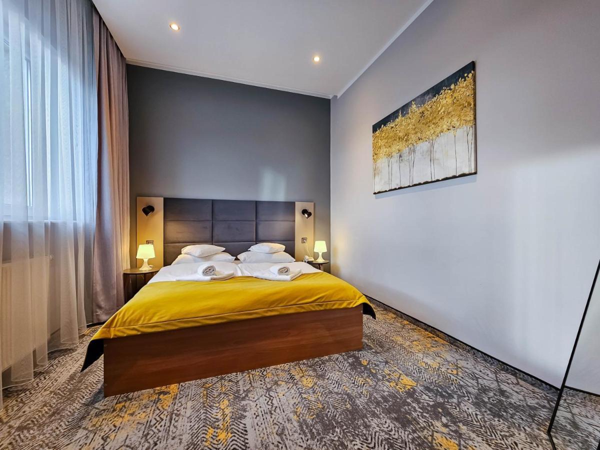 Hotel Mikulski Gliwice Ngoại thất bức ảnh
